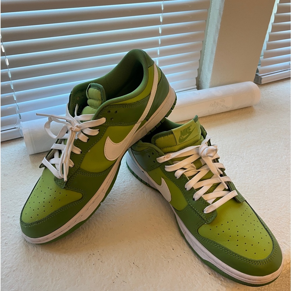 Dunk Low Chlorophyll Shoes